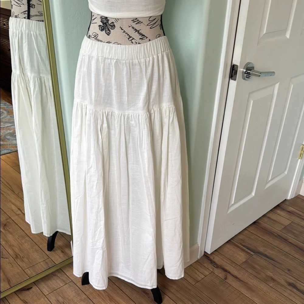 Beginning Boutique Tiered Maxi Skirt Set for Resort Wear